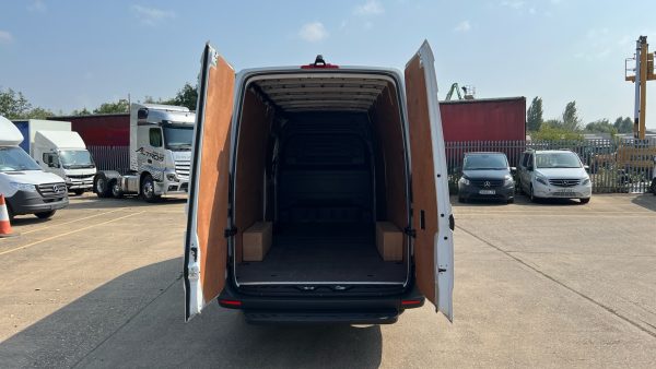 Mercedes-Benz Sprinter 2.0 315 CDI - Image 7