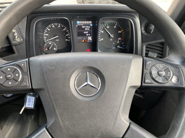 2018 Mercedes-Benz Actros 1845 - Image 8