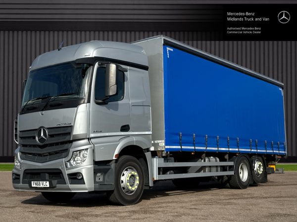 Mercedes-Benz Actros 2532 Curtainside with Tuckaway taillift - Image 2