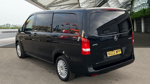 Mercedes-Benz Vito 2.0 116 CDI Premium Crew Van G-Tronic RWD L2 Euro 6 (s/s) 5dr (LWB) - Image 2