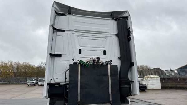 Mercedes-Benz Actros 2551 Bigspace - Tipping Equipment - Image 30