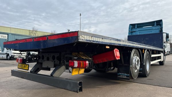 Mercedes-Benz Actros 2533 30ft Flatbed - Image 15