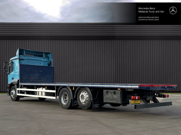 Mercedes-Benz Actros 2533 30ft Flatbed - Image 3