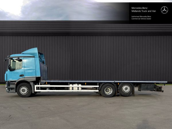 Mercedes-Benz Actros 2533 30ft Flatbed - Image 5