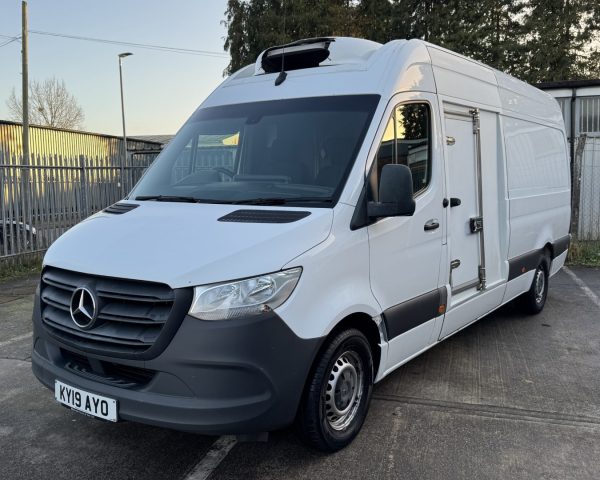 2019 Mercedes-Benz Sprinter 2.1 314 CDI L3H2 Freezer Van - Image 2