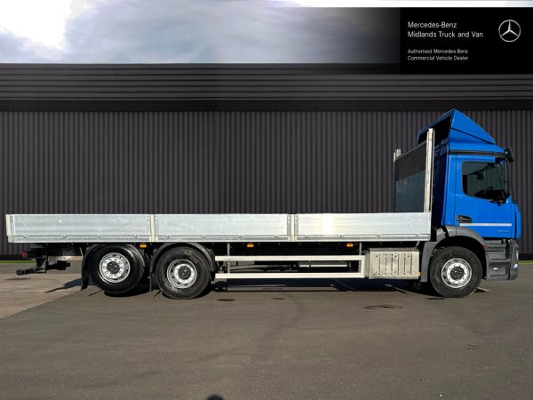 Mercedes-Benz Antos 2532 28ft Dropside - Image 4