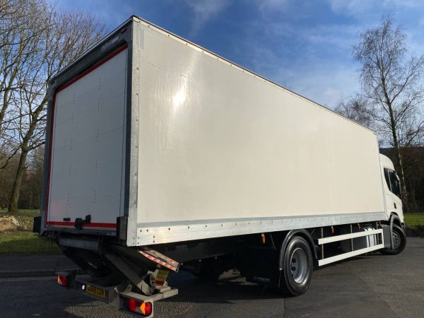 Scania P250 Box Van - Image 2