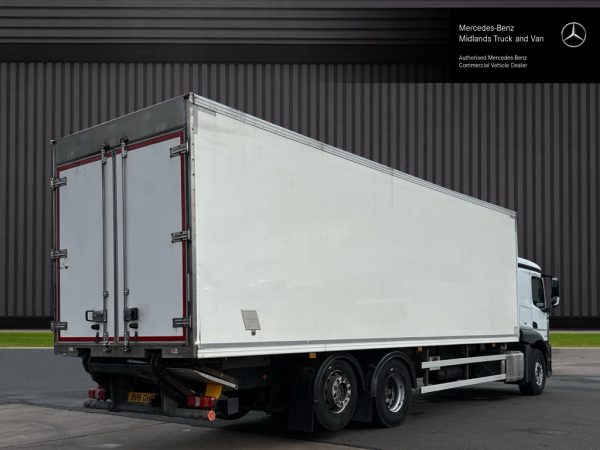 Mercedes-Benz Actros 2530 Dual Compartment Refrigerator - Image 3