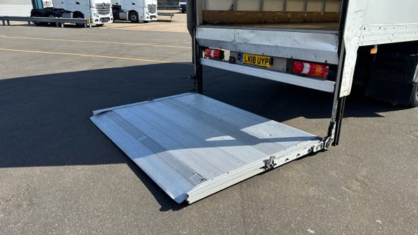 Mercedes-Benz Atego 816 Furniture Box 1000kg Taillift 6 Seater - Image 15