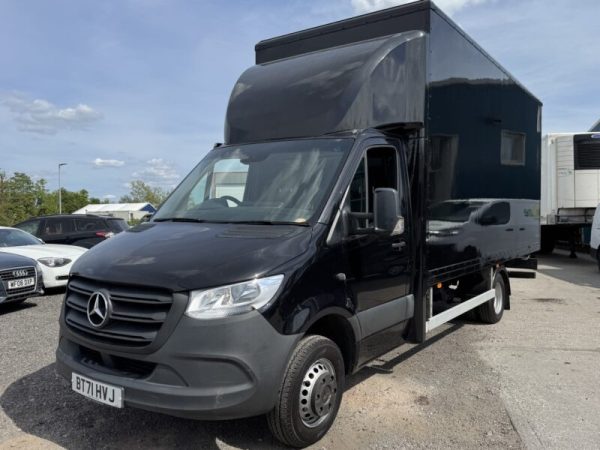 2022 Mercedes-Benz Sprinter 2.1 516 CDI RWD 5.5 Tonne Box Van - Image 2