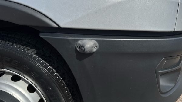 Iveco Daily 72-180 Dual Compartment Fridge - Image 29