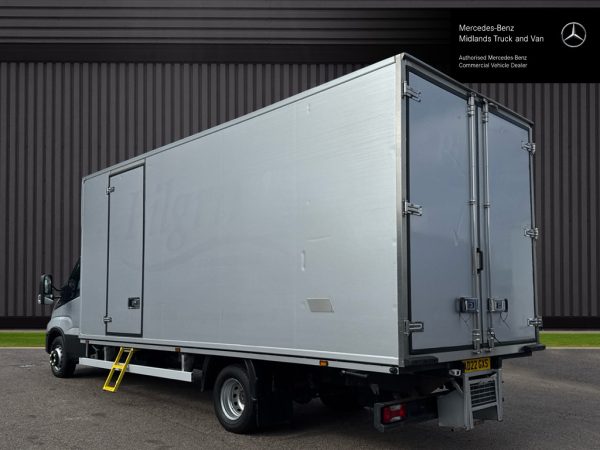Iveco Daily 72-180 Dual Compartment Fridge - Image 4