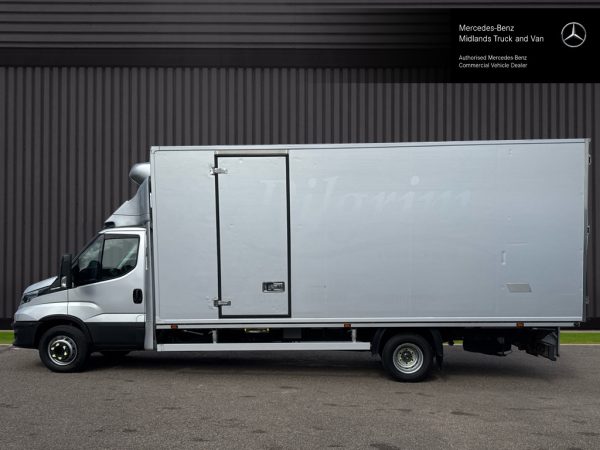 Iveco Daily 72-180 Dual Compartment Fridge - Image 6
