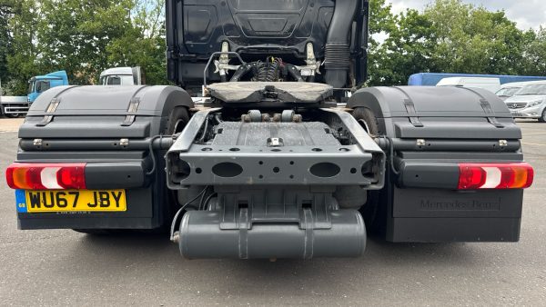 Mercedes-Benz Actros 1845 GigaSpace Low Ride Height - Image 29