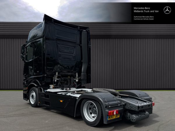 Mercedes-Benz Actros 1845 GigaSpace Low Ride Height - Image 4