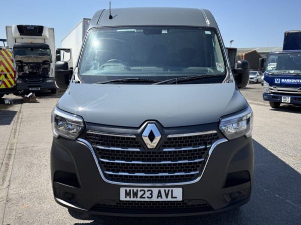 2023 Renault Master 2.3 DCI 35 Business+FWD MWB Panel Van - Image 3