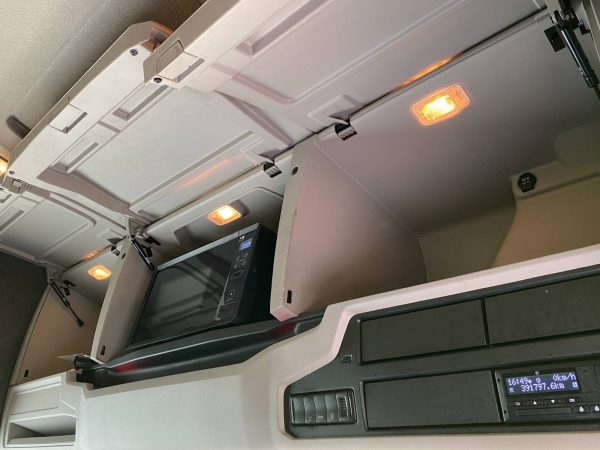Scania S500 Highline - Image 9
