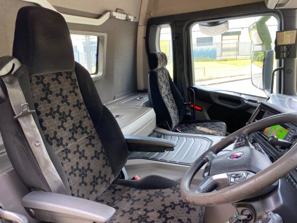 Scania P410 Plant Carrier - Image 7