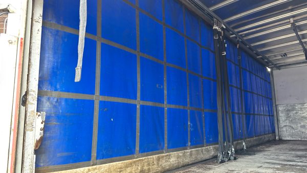 DAF CF 220 Curtainside with Taillift - TRADE SALE ONLY - Image 21