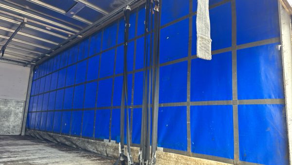 DAF CF 220 Curtainside with Taillift - TRADE SALE ONLY - Image 22