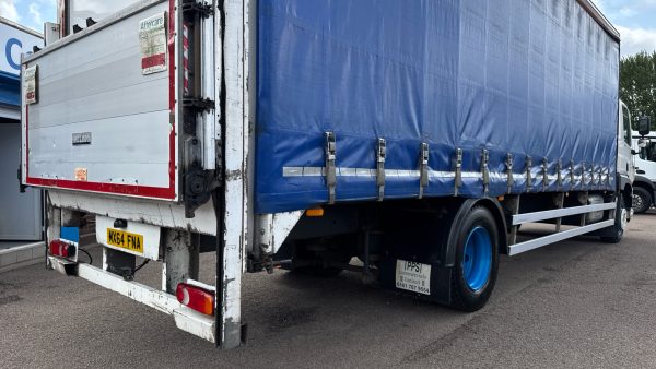 DAF CF 220 Curtainside with Taillift - TRADE SALE ONLY - Image 31
