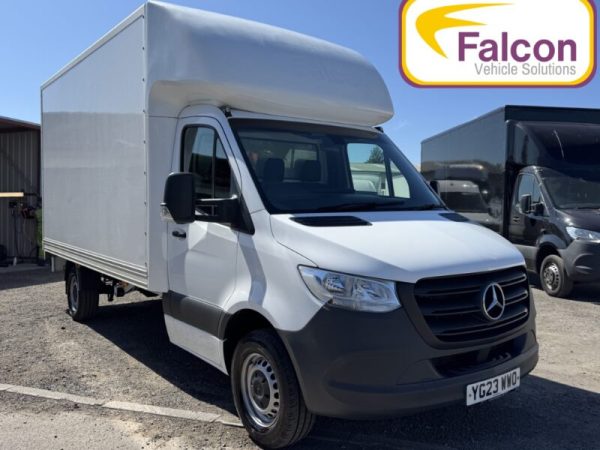 2023 Mercedes-Benz Sprinter 2.0 315 CDI Progressive Luton Box with Tail Lift
