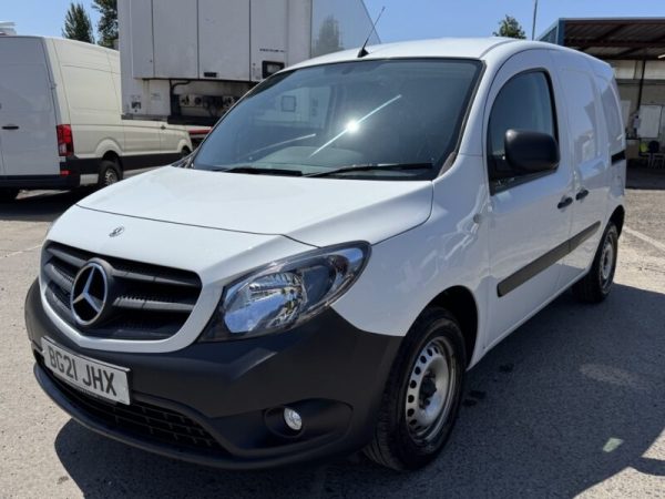 2021 Mercedes-Benz Citan 1.5 109 CDI Pure L2 Panel Van - Image 2
