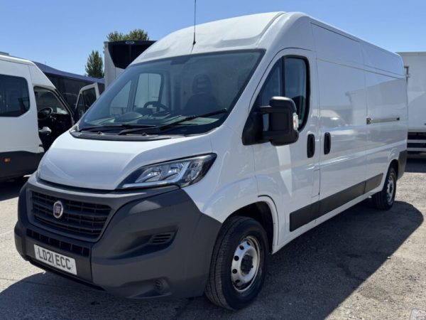 2021 (21) FIAT Ducato 2.3 MultiJetII 35 Tecnico Panel Van - Image 2