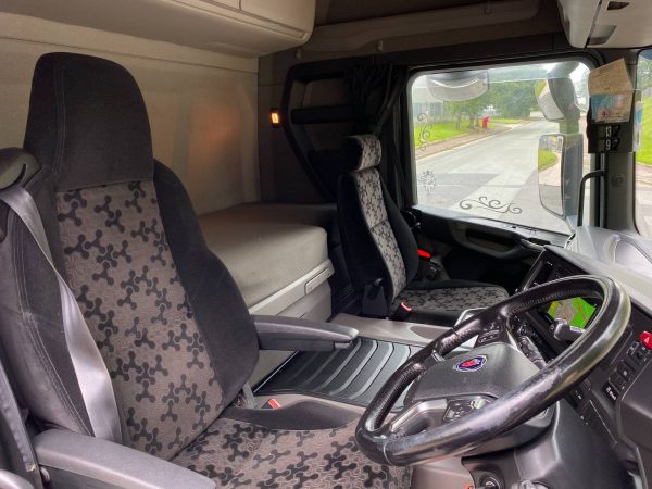 Scania P250 Highline - Image 7