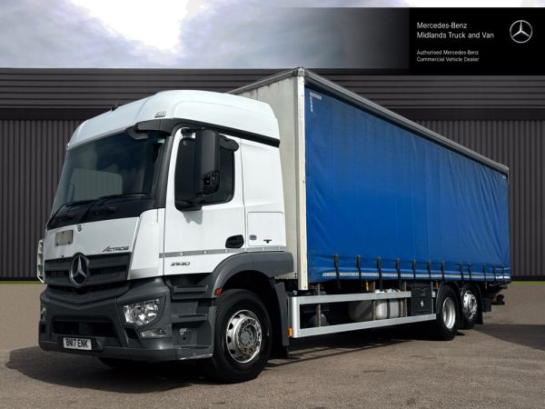 Mercedes-Benz Actros 2530 Curtailside with Tuckaway Taillift - Image 2
