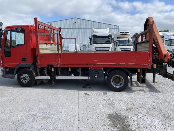 2008 7.5t Iveco ML75 E16 Dropside with Crane - Image 5