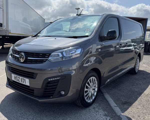 Vauxhall Vivaro 2.0 Turbo D 3100 Pro L2H1 Panel Van - Image 2