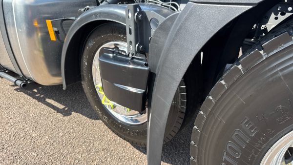Mercedes-Benz Actros 2446 Sleeper Cab - Safe Loading - Image 32