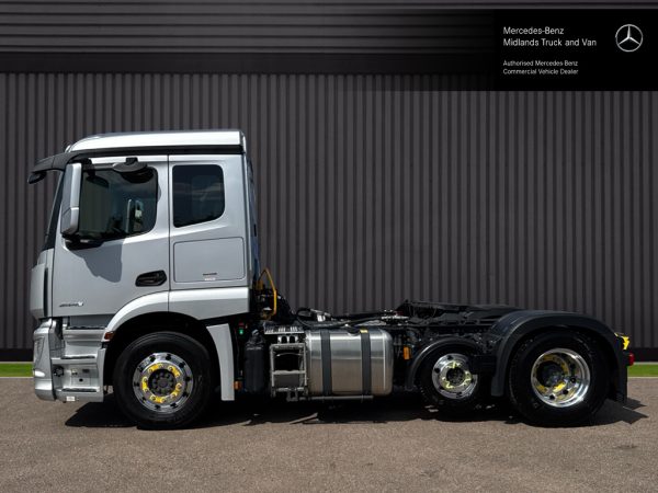 Mercedes-Benz Actros 2446 Sleeper Cab - Safe Loading - Image 6