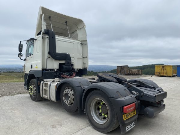 DAF CF450 6x2/4 - Image 2