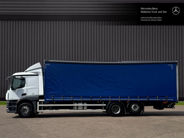Mercedes-Benz Actros 2527 Curtainside with Tuckaway Taillift - Image 6