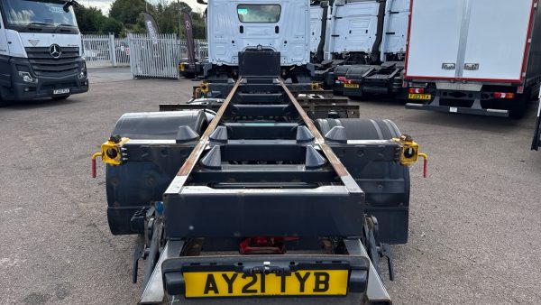 Mercedes-Benz Actros 1835 Demount Chassis - Image 17