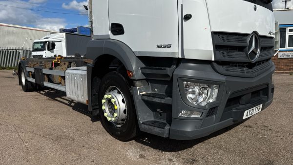 Mercedes-Benz Actros 1835 Demount Chassis - Image 20