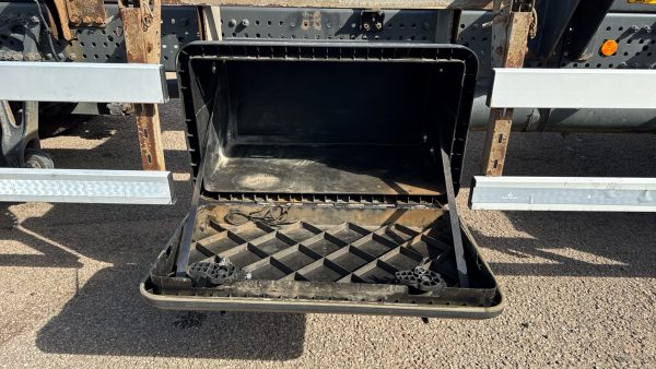 Mercedes-Benz Actros 1835 Demount Chassis - Image 27