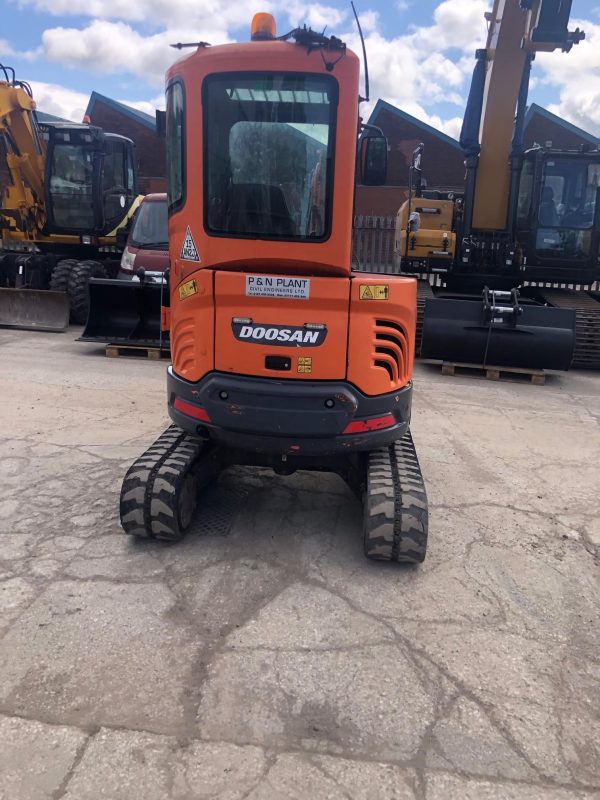 Doosan DX27z - Image 3
