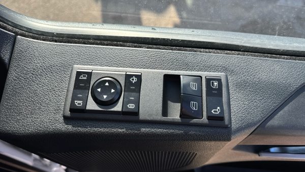 Mercedes-Benz Actros 2545LS Bigspace - Image 28
