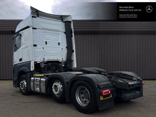Mercedes-Benz Actros 2545lS Bigspace - Image 4