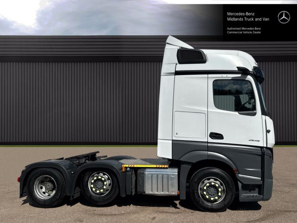 Mercedes-Benz Actros 2545lS Bigspace - Image 5