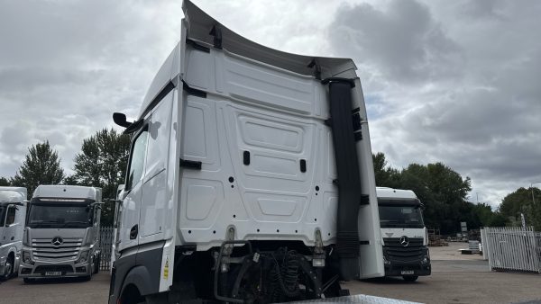 Mercedes-Benz Actros 2545LS BigSpace - Image 14