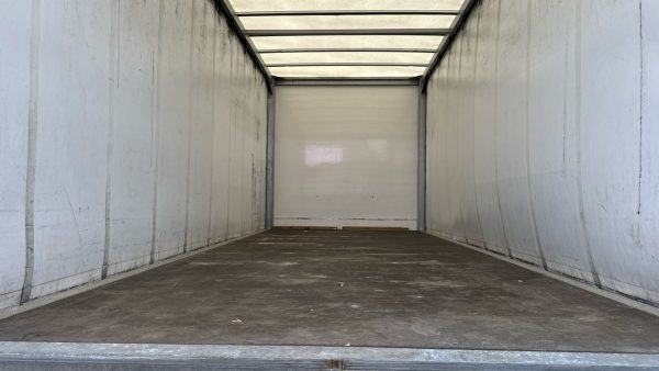 Mercedes-Benz Atego 816 Curtainside Sleeper 20FT - Image 17