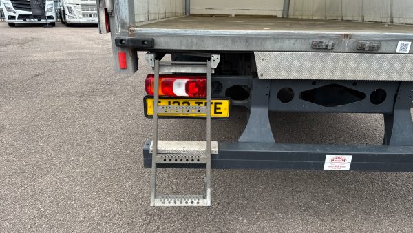 Mercedes-Benz Atego 816 Curtainside Sleeper 20FT - Image 19