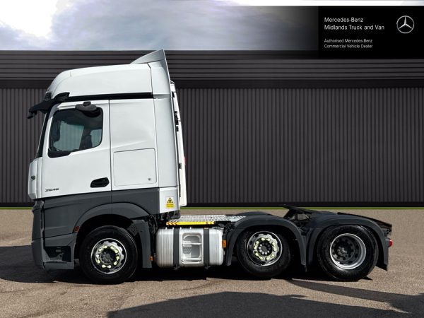 Mercedes-Benz Actros 2545LS Bigspace - Image 6