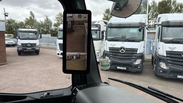 Mercedes-Benz Actros 1824 Classic 26ft Dropside - Image 17