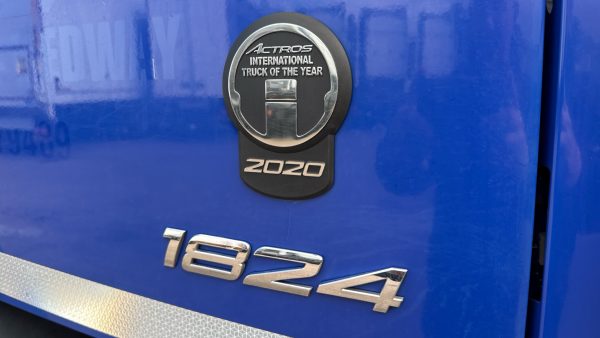 Mercedes-Benz Actros 1824 Classic 26ft Dropside - Image 38
