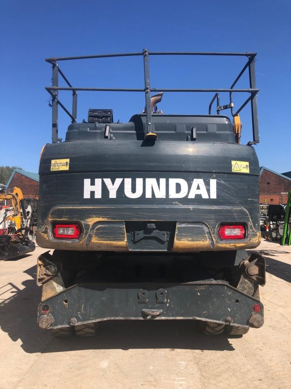 Hyundai 140 - Image 3